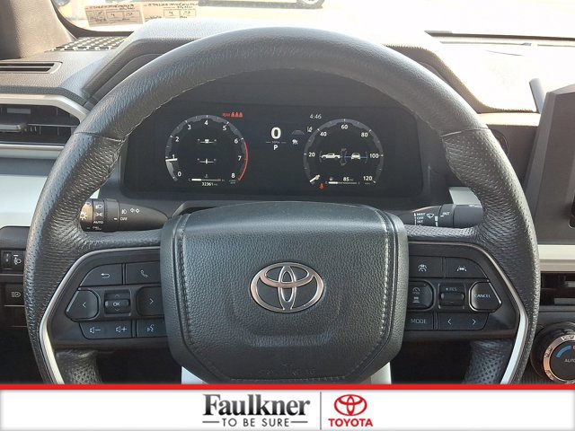 Certified 2024 Toyota Tacoma TRD Off-Road AWD/4WD image 18