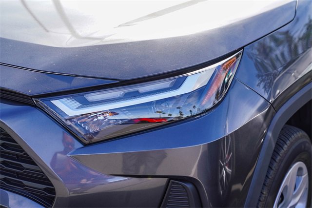 Used 2024 Toyota RAV4 LE image 5