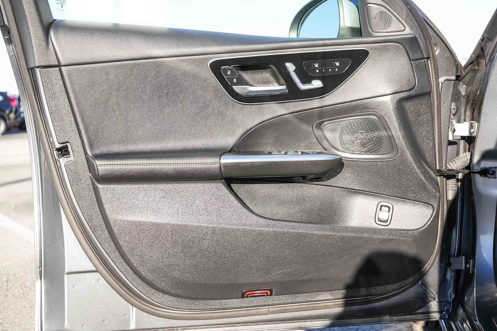 Used 2024 Mercedes-Benz C 300 4MATIC Sedan image 19