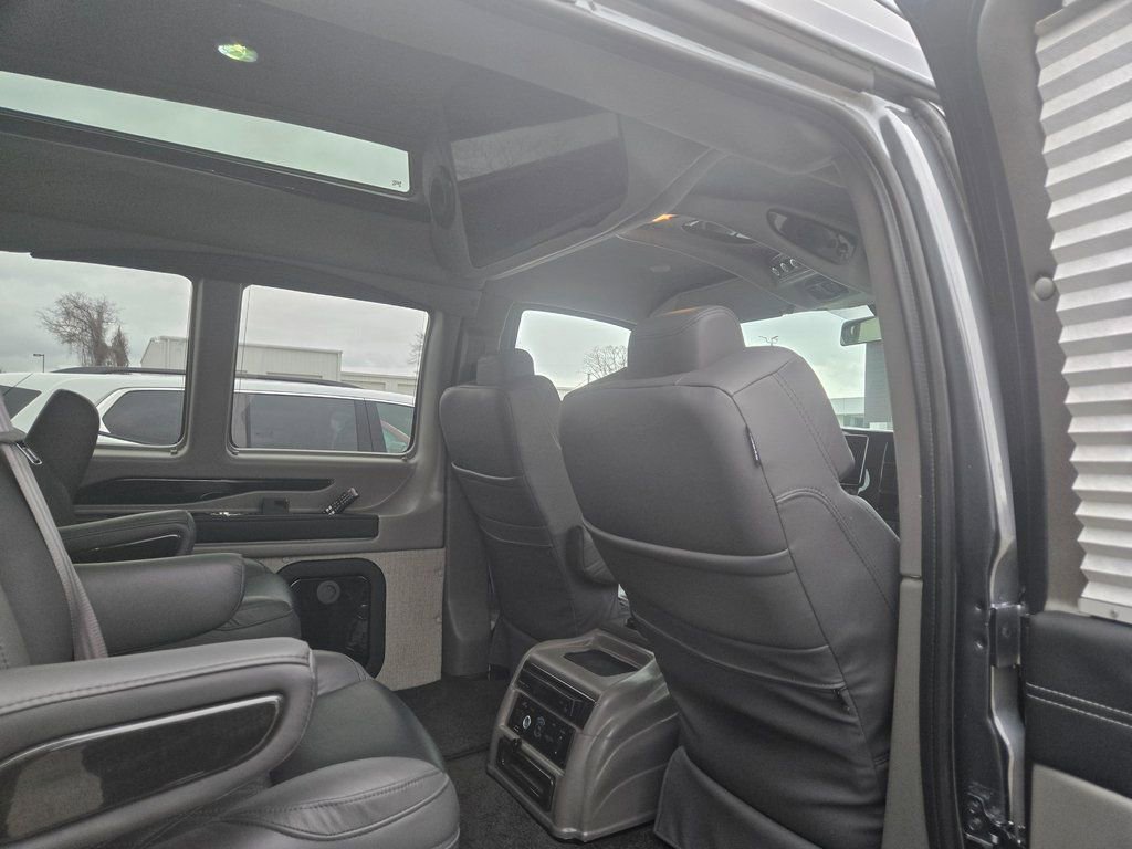 New 2026 Chevrolet Express 2500 w/ Driver Convenience Package image 9