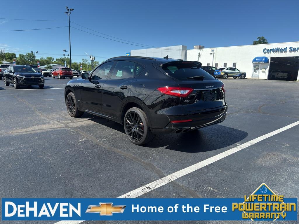 Used 2018 Maserati Levante S GranSport AWD/4WD image 4