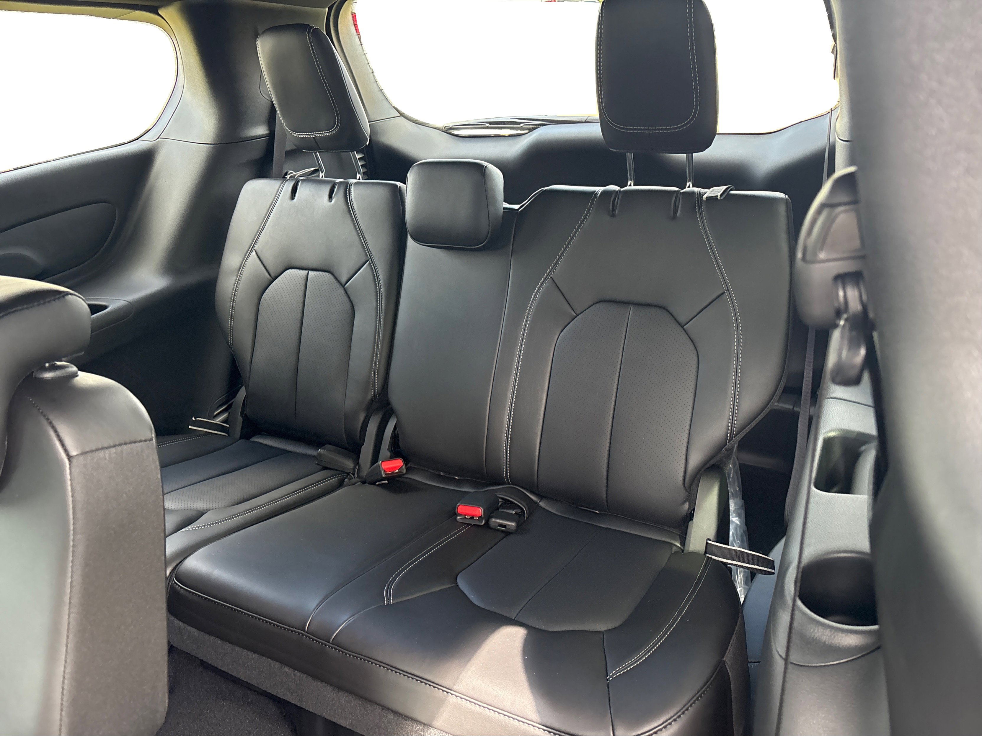 New 2026 Chrysler Pacifica Select image 27