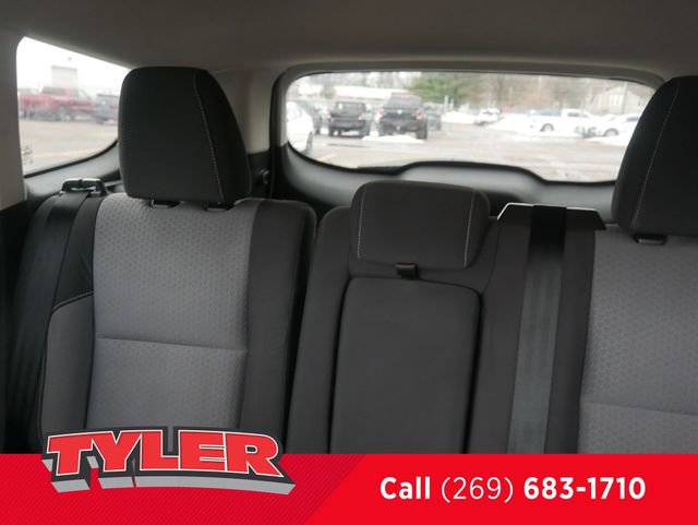 Used 2018 Ford Escape SE image 40