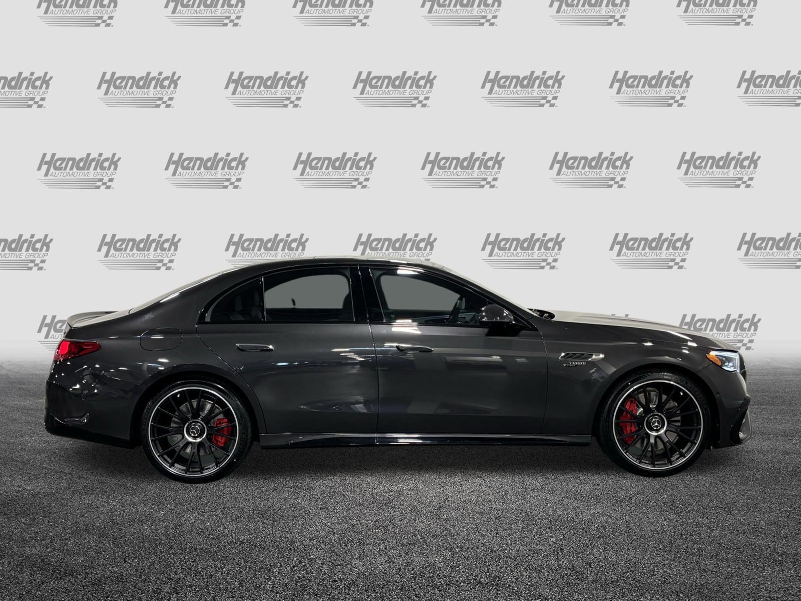 New 2026 Mercedes-Benz E 53 AMG e 4MATIC Sedan image 3