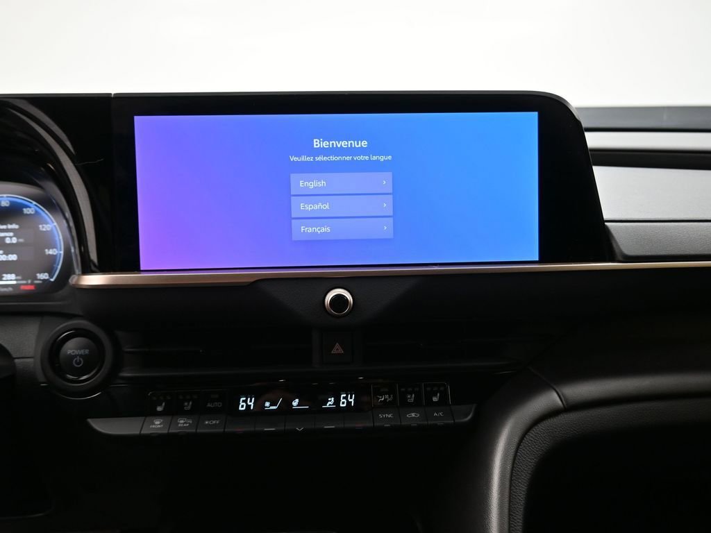 Used 2025 Toyota Crown Nightshade image 9