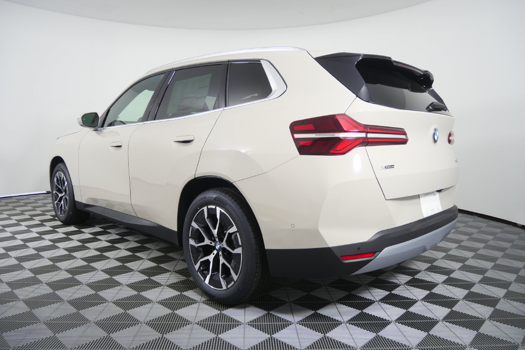 New 2026 BMW X3 xDrive30i w/ Convenience Package AWD/4WD image 6