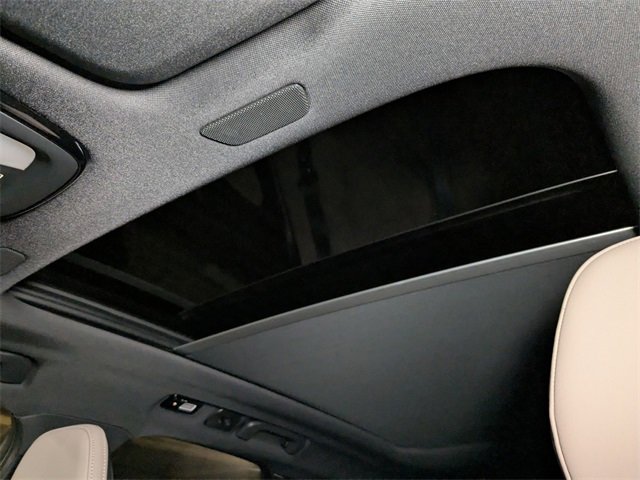 New 2026 Volvo XC60 B5 Plus w/ Protection Package Premier image 15