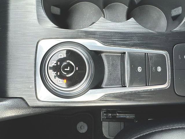 Used 2025 Ford Escape ST-Line image 15