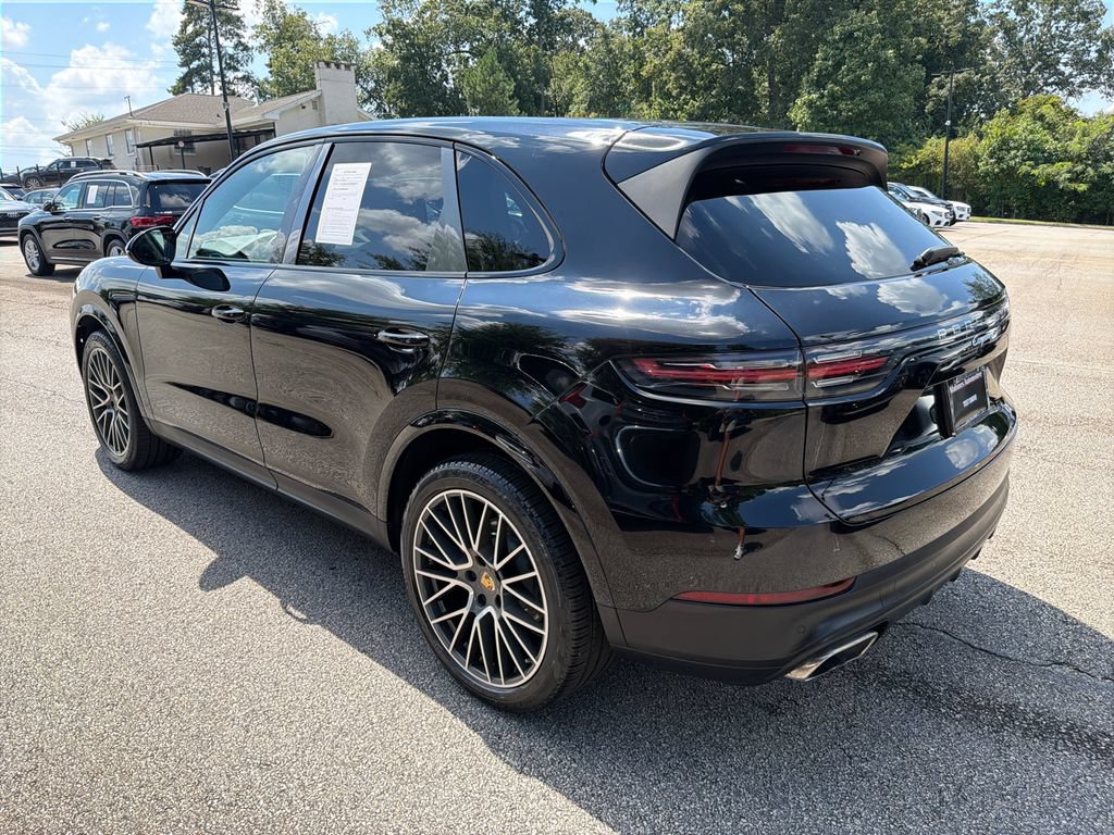 Used 2020 Porsche Cayenne AWD/4WD image 5