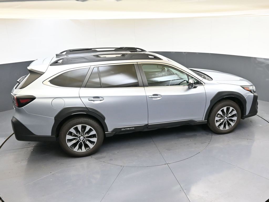 Used 2024 Subaru Outback Limited image 41