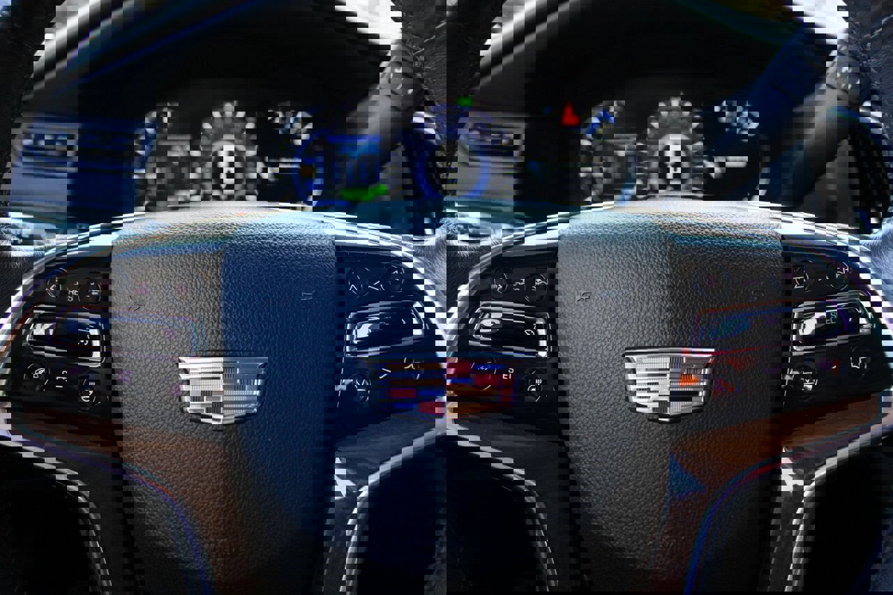 Used 2019 Cadillac Escalade Luxury image 34