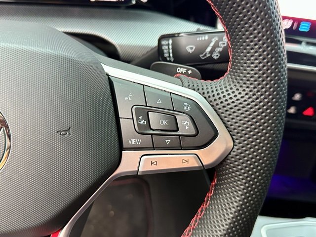Certified 2025 Volkswagen GTI Autobahn image 34