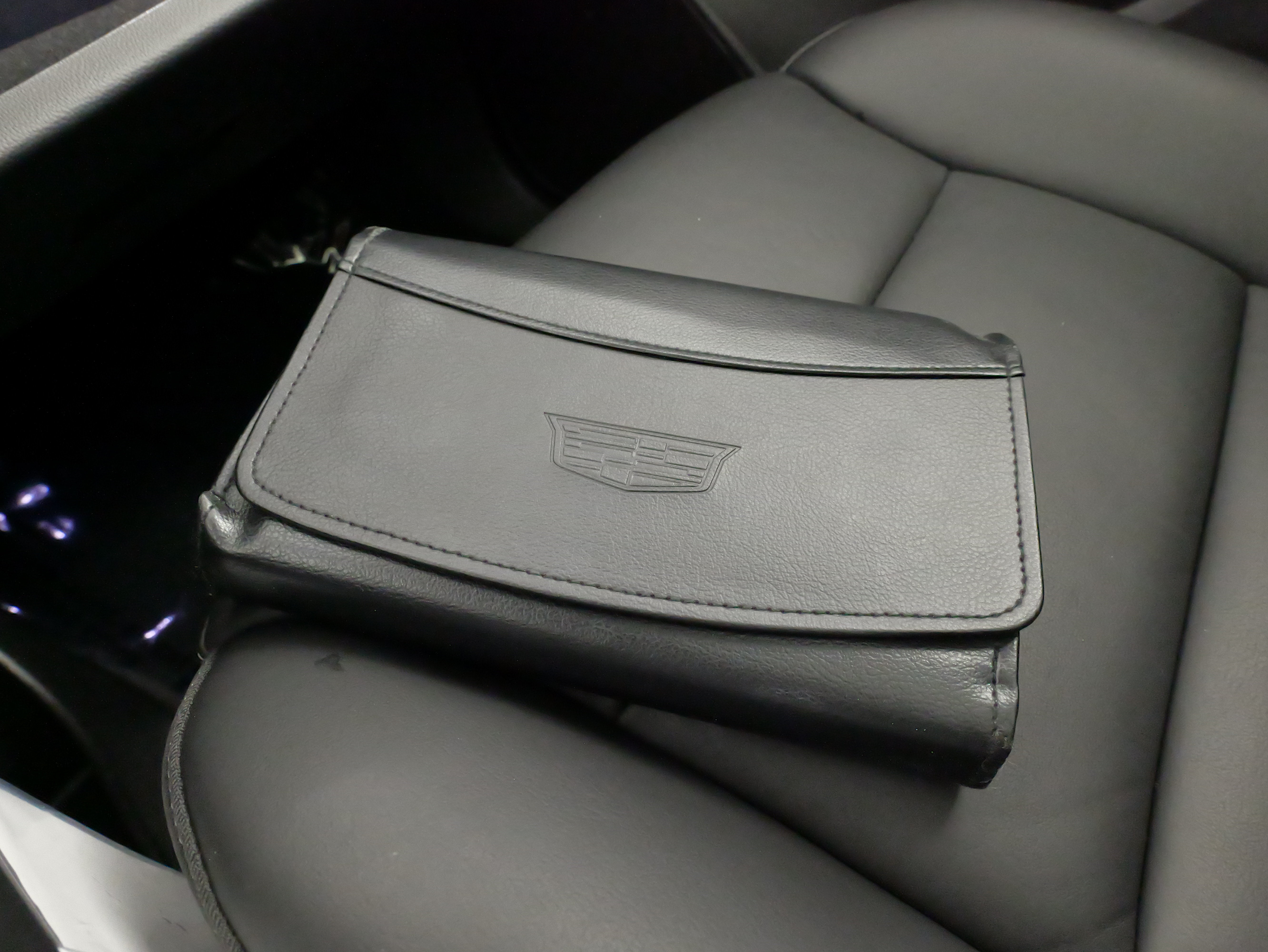 Used 2024 Cadillac XT4 Premium Luxury w/ Cold Weather Package AWD/4WD image 52