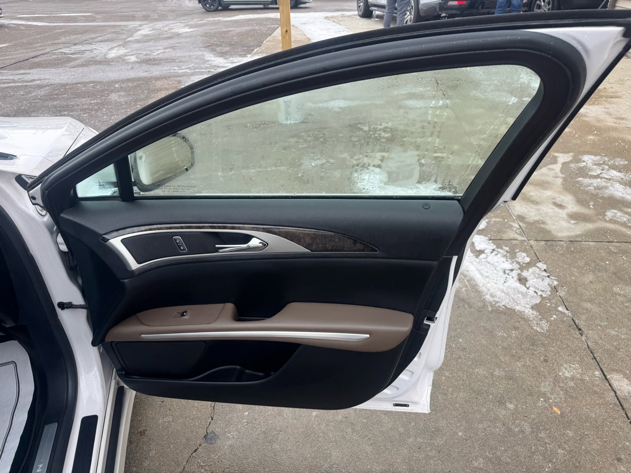 Used 2016 Lincoln MKZ AWD w/ Equipment Group 300A Reserve image 15