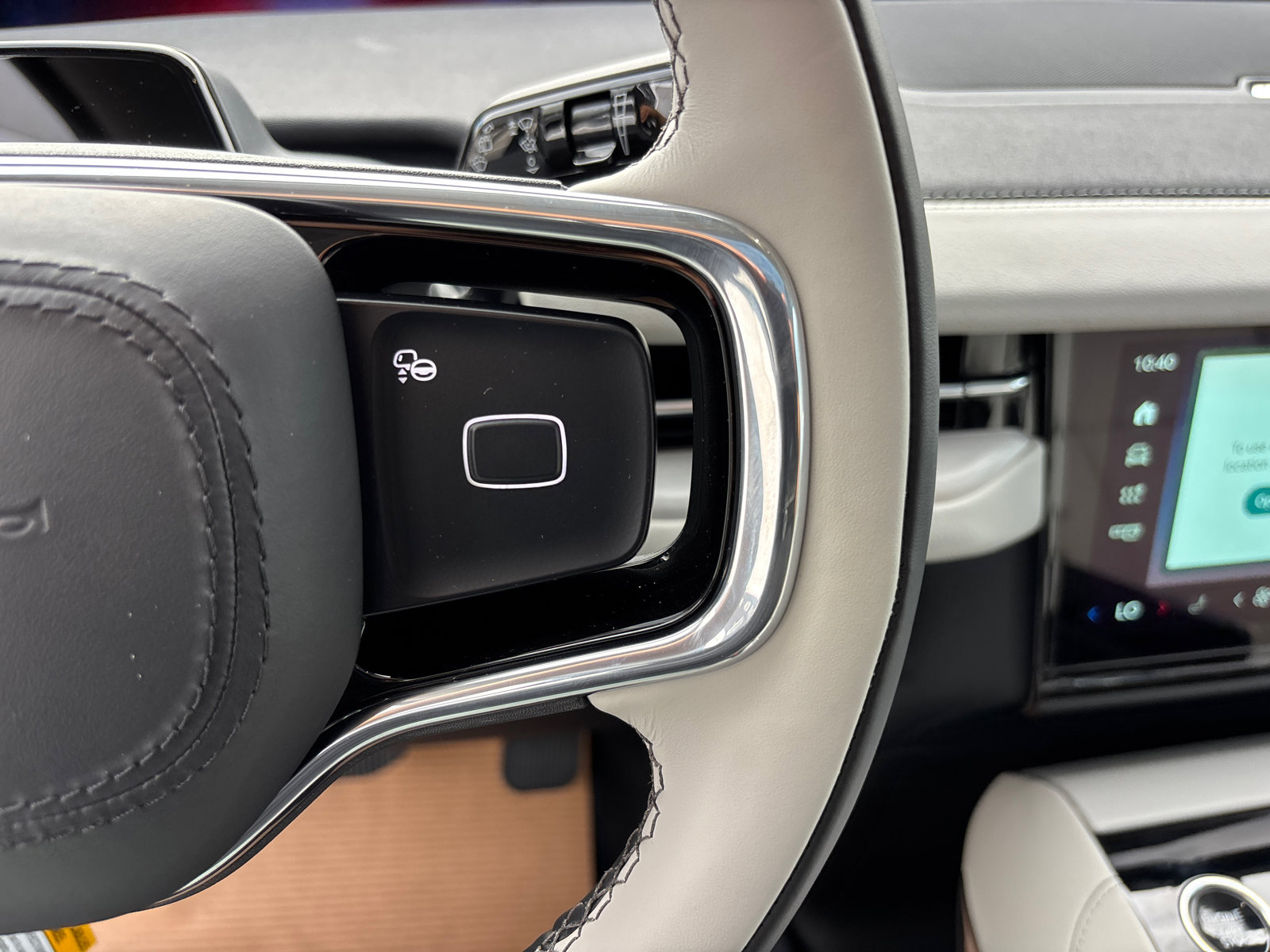 New 2025 Lincoln Navigator L Reserve image 17