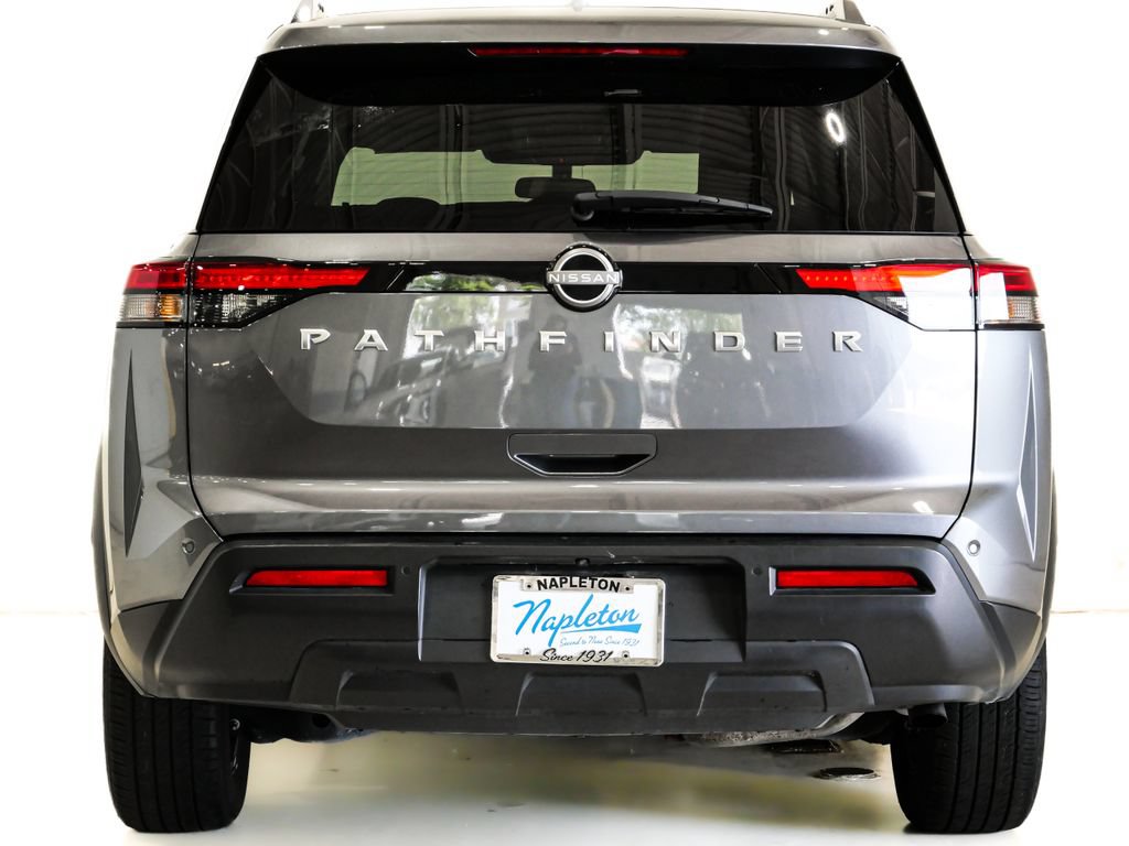 Used 2025 Nissan Pathfinder SV FWD image 7