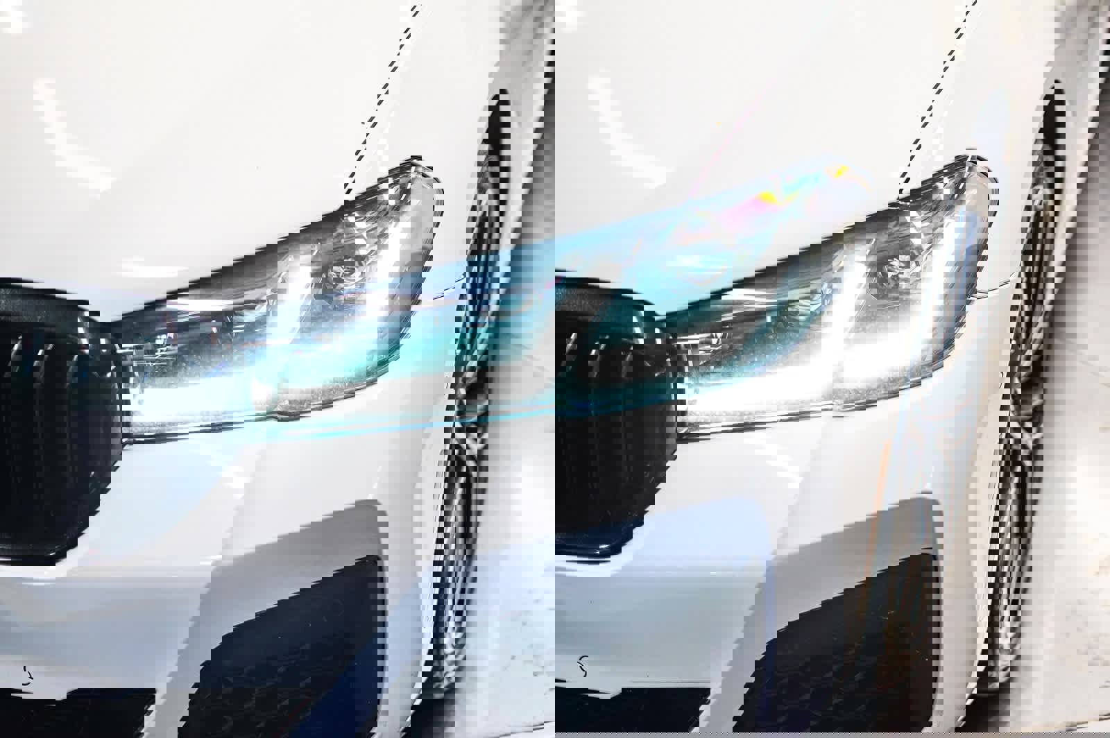 Used 2023 BMW 540i w/ M Sport Package image 7