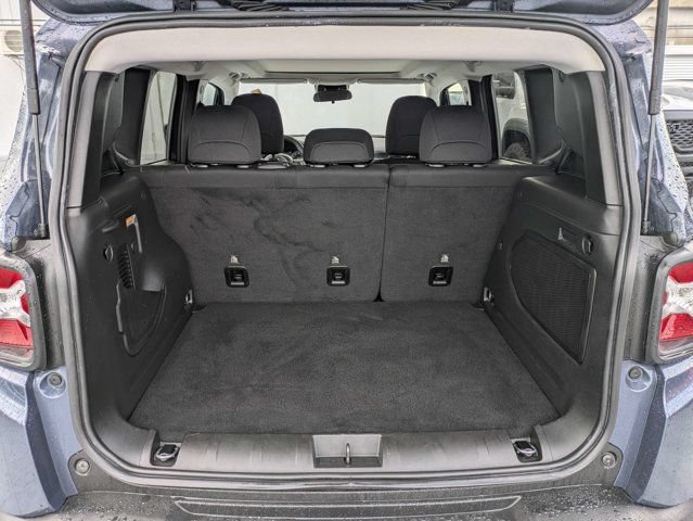 Certified 2023 Jeep Renegade Latitude w/ Sun/Sound Group AWD/4WD image 12