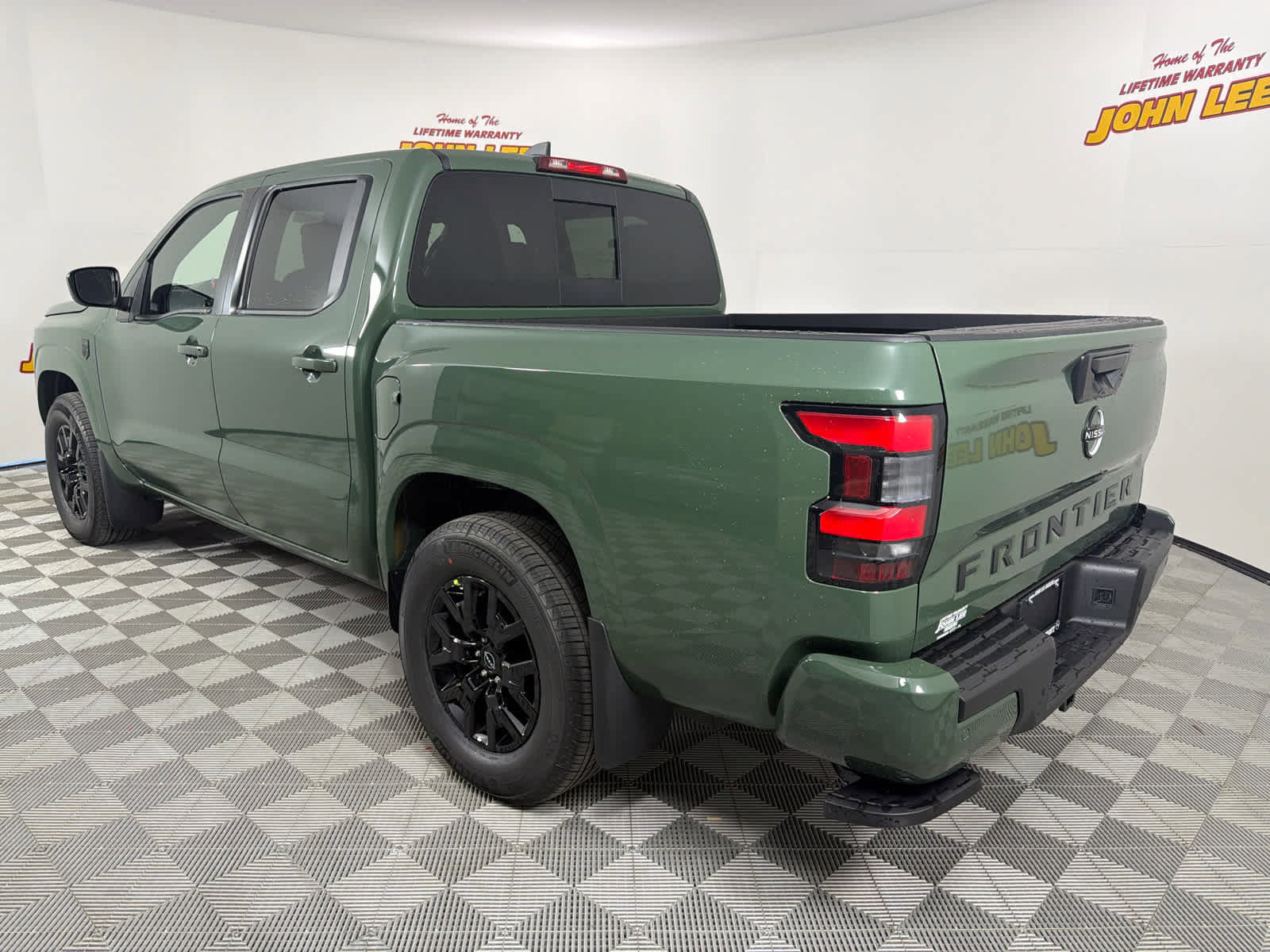 New 2026 Nissan Frontier SV w/ Tow Package image 3