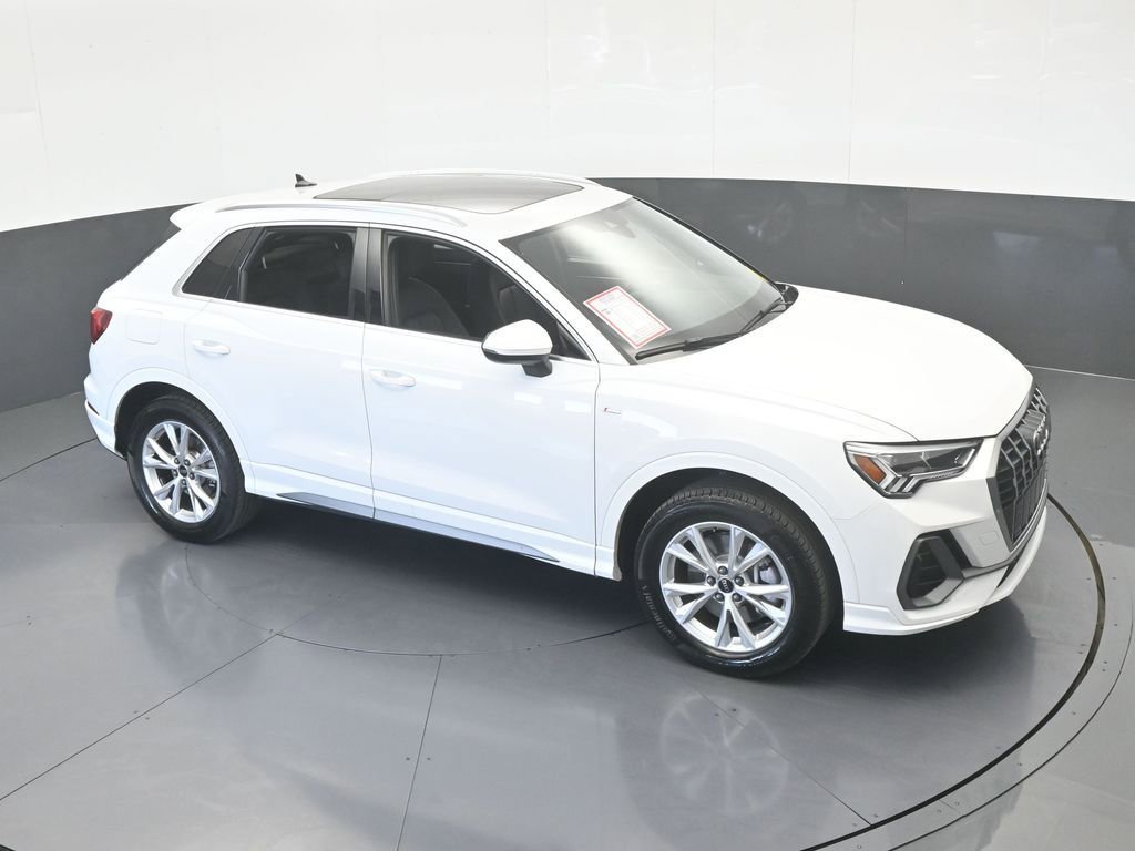 Used 2025 Audi Q3 2.0T Premium image 55