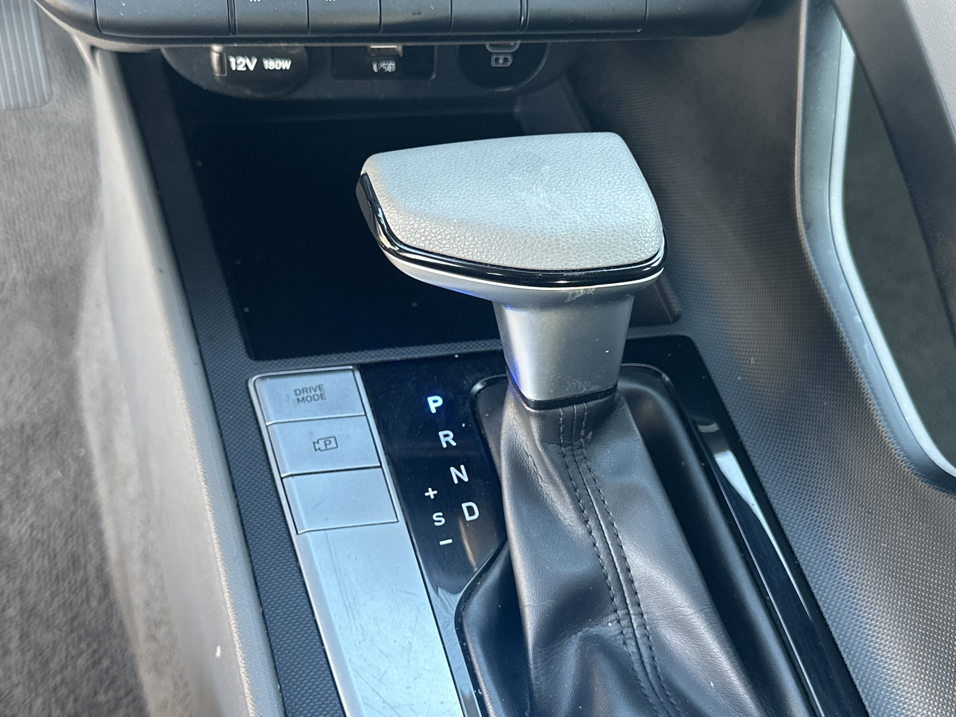 Used 2024 Hyundai Elantra SEL image 29