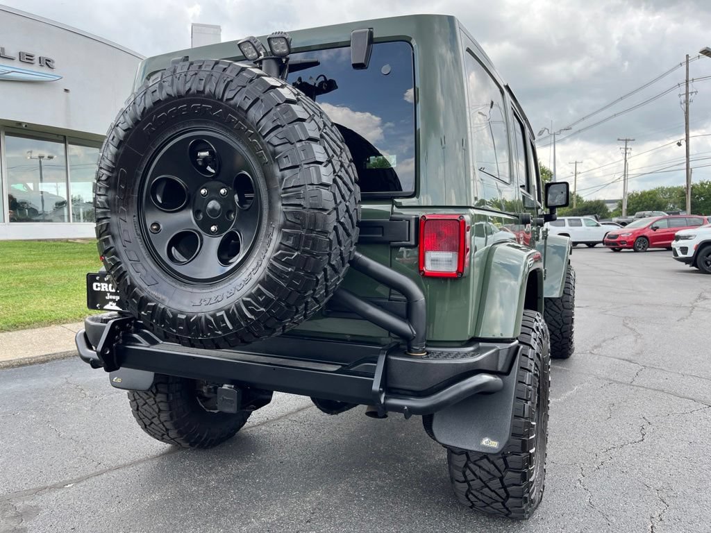 Used 2014 Jeep Wrangler Unlimited Rubicon w/ Connectivity Group AWD/4WD image 70