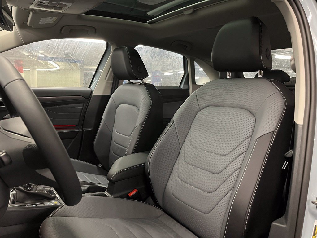 New 2026 Volkswagen Jetta SEL FWD image 20