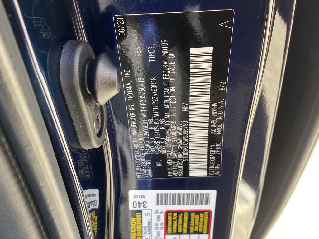 Certified 2023 Toyota Sienna XSE w/ XSE Plus Package image 37