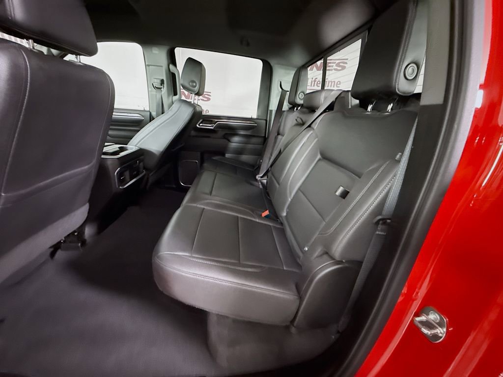 Used 2024 Chevrolet Silverado 3500 LTZ w/ LTZ Convenience Package image 28