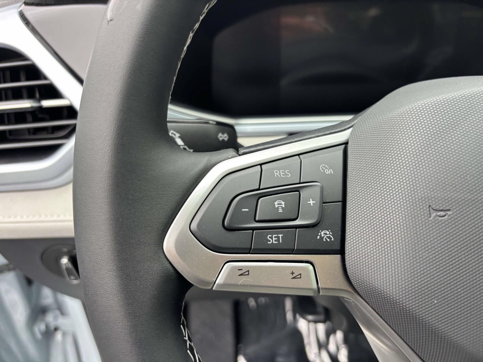New 2026 Volkswagen Taos SE AWD/4WD image 20