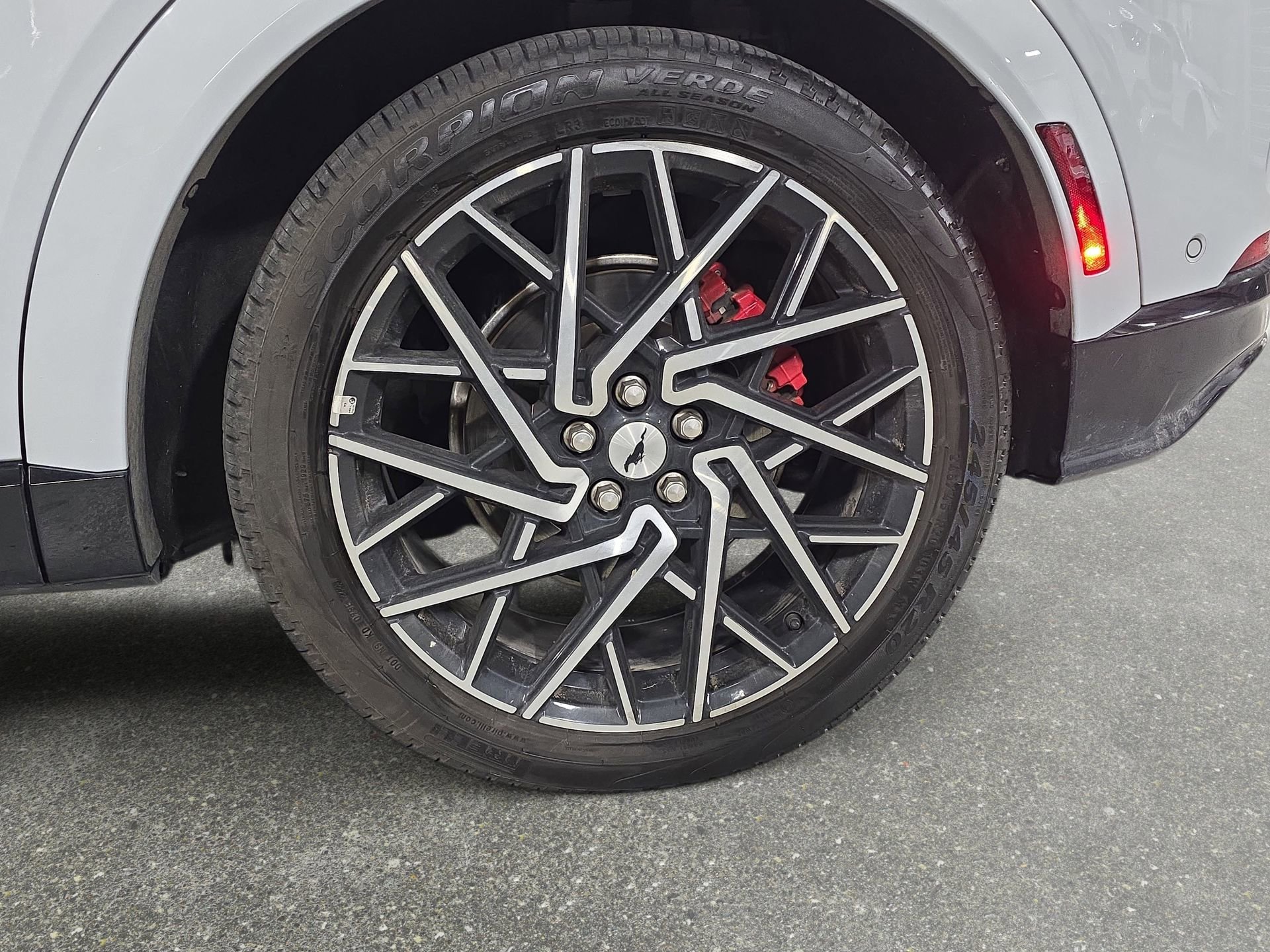 Used 2023 Ford Mustang Mach-E GT w/ GT Performance Edition AWD/4WD image 32