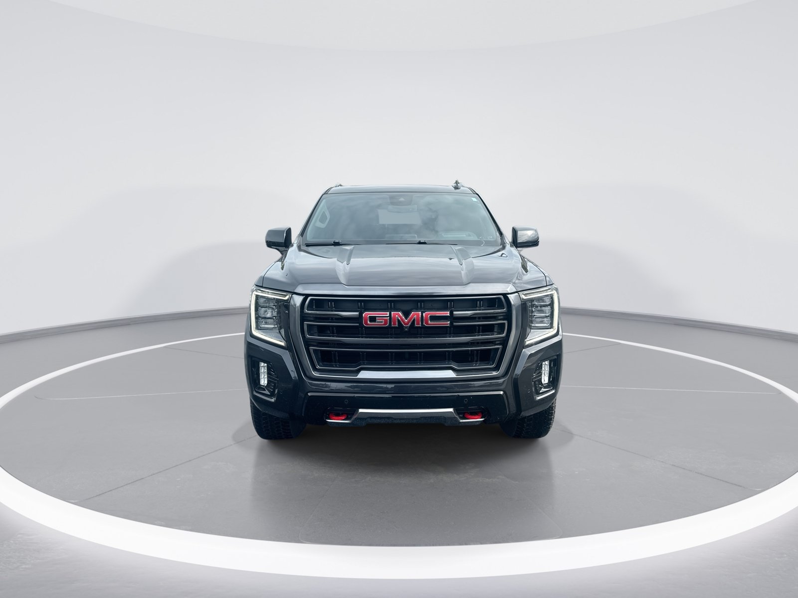 Used 2024 GMC Yukon AT4 w/ AT4 Premium Package AWD/4WD image 3