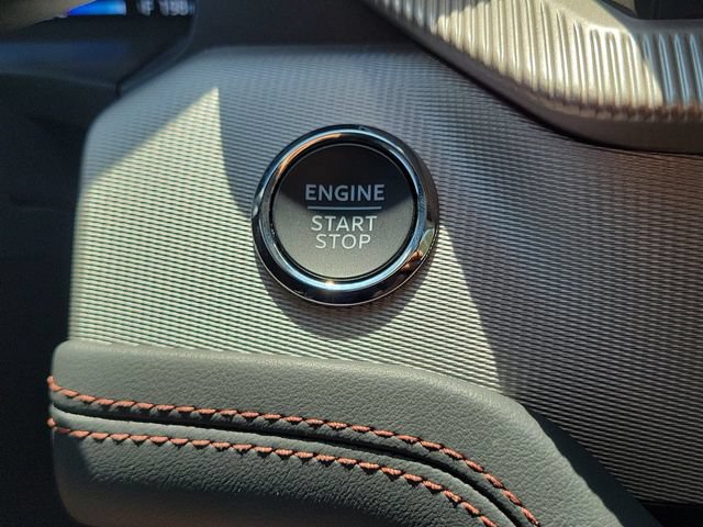 Used 2026 Ford Explorer Active RWD image 10