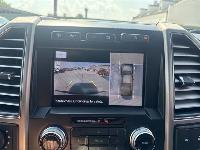 Used 2019 Ford F150 Platinum w/ Equipment Group 701A Luxury image 17