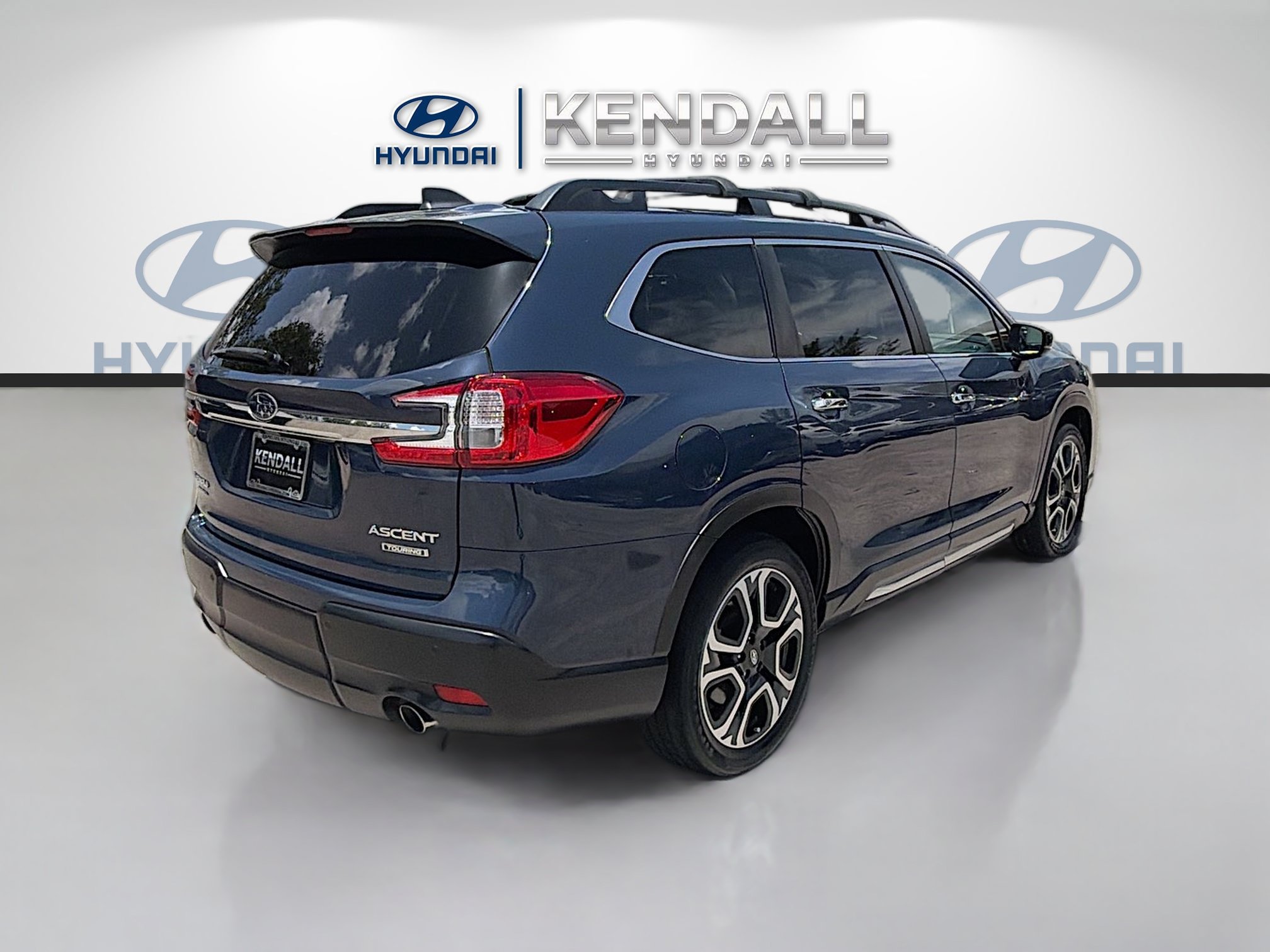 Used 2024 Subaru Ascent Touring AWD/4WD image 6