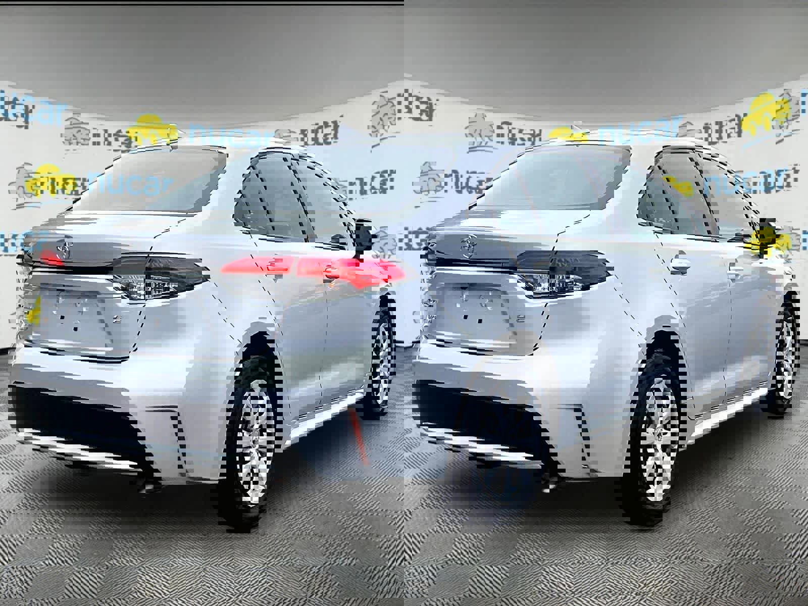 Used 2022 Toyota Corolla LE image 6