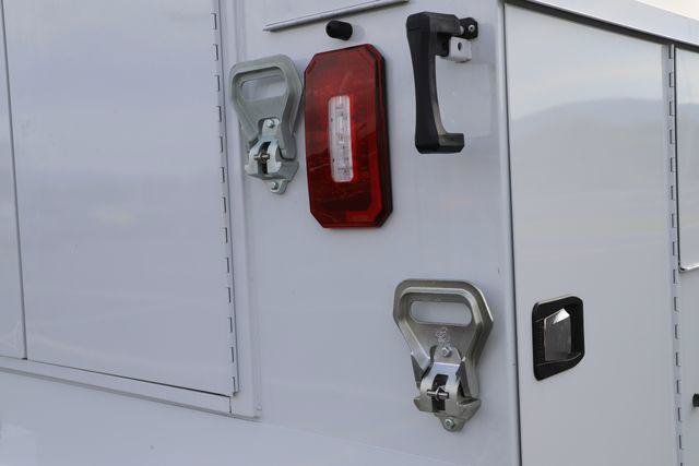 New 2026 Ford F550 4x4 Supercab Super Duty image 15
