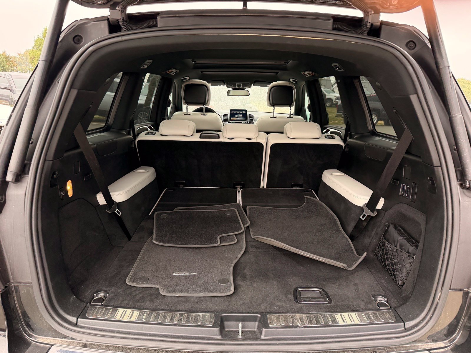 Used 2019 Mercedes-Benz GLS 450 4MATIC image 50
