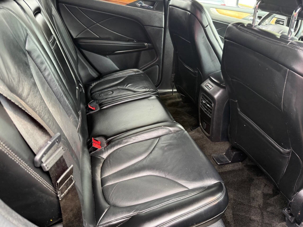 Used 2015 Lincoln MKC AWD w/ Equipment Group 101A Select image 20