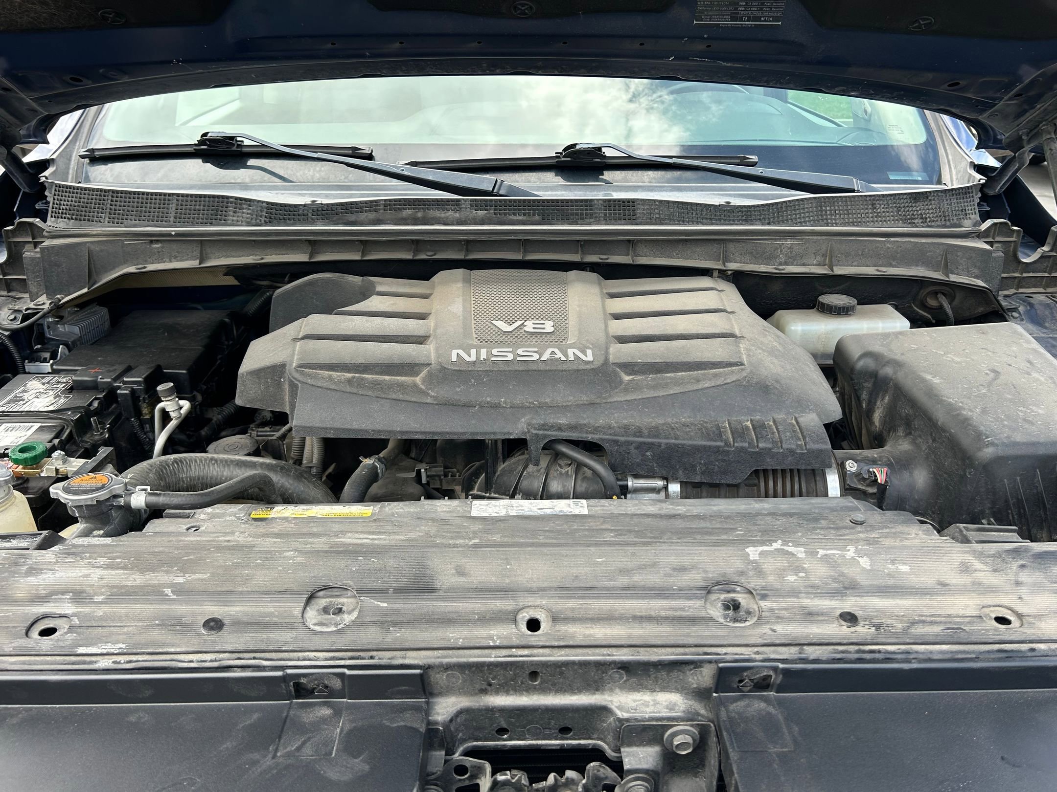 Used 2018 Nissan Titan Platinum Reserve image 32