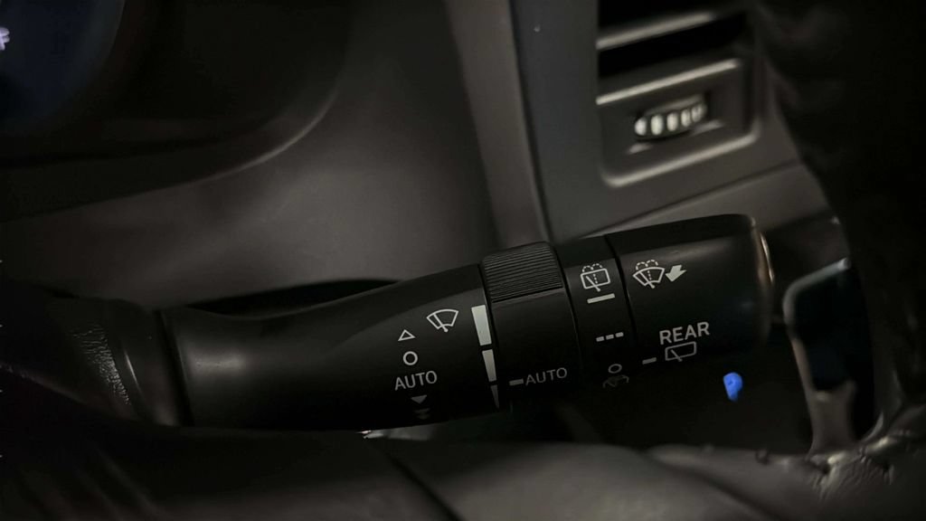 Used 2020 Toyota Sienna Limited Premium AWD/4WD image 39