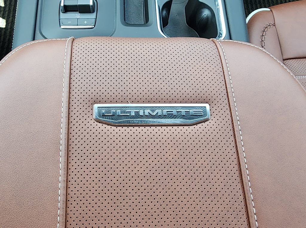 New 2026 GMC Sierra 3500 Denali Ultimate AWD/4WD image 37