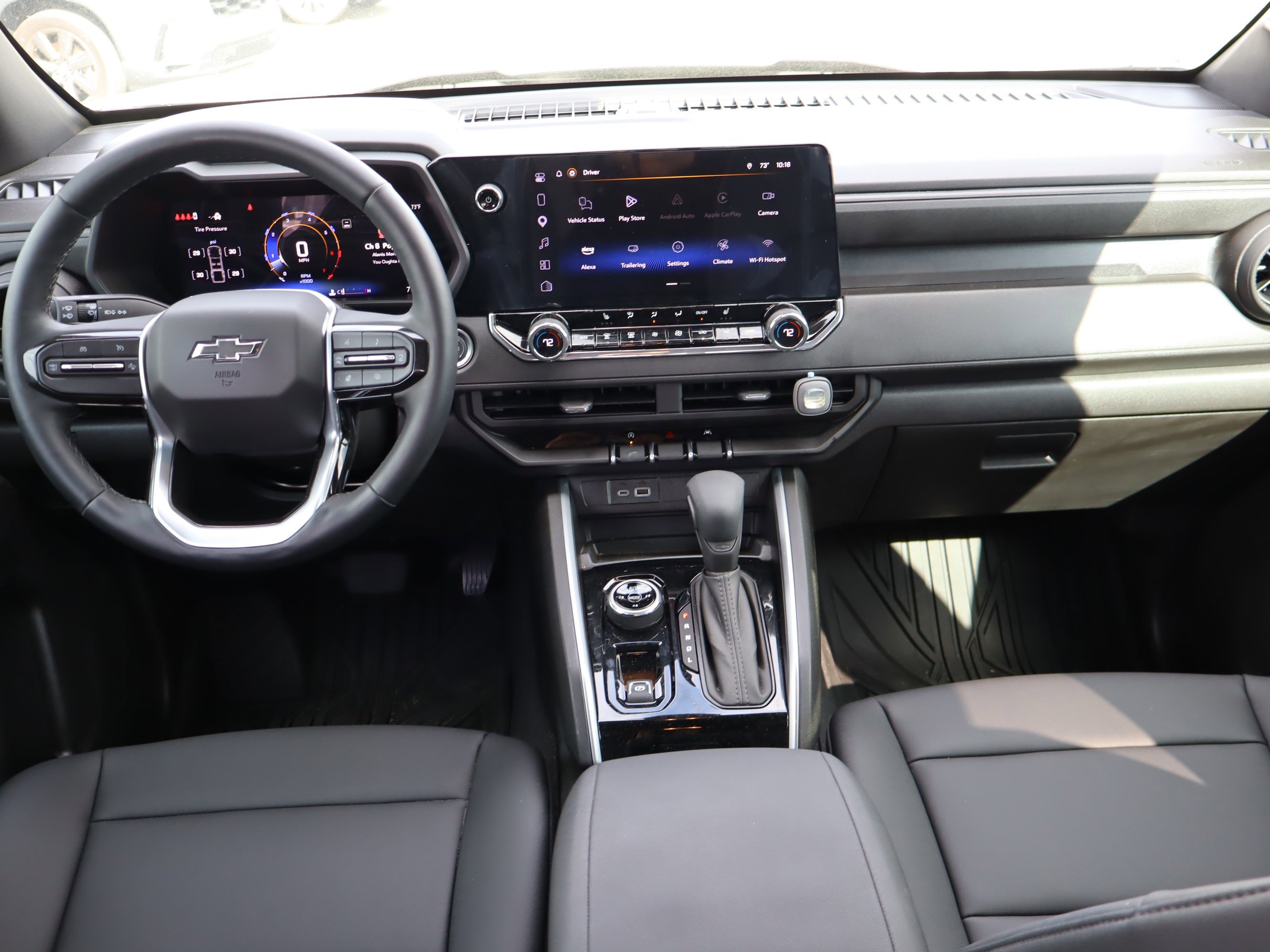 Used 2025 Chevrolet Colorado Trail Boss image 17