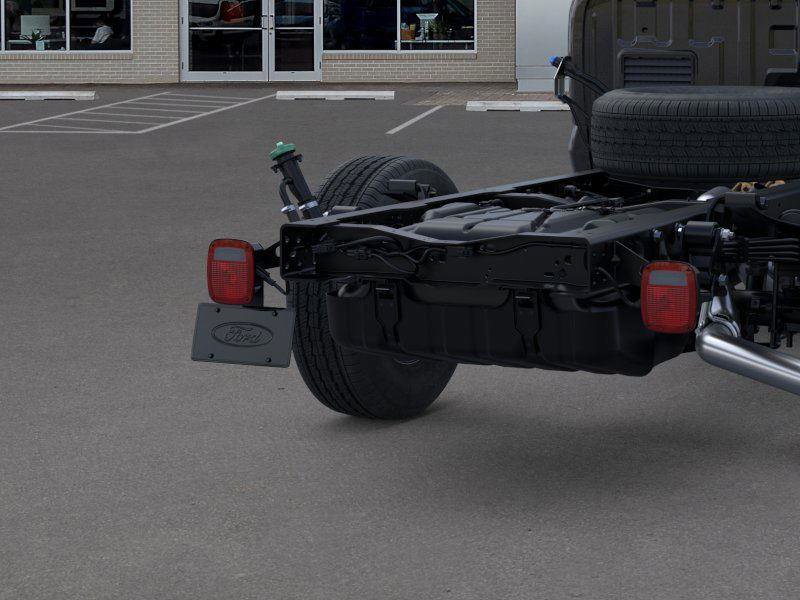 New 2025 Ford F350 XL w/ XL Chrome Package image 38