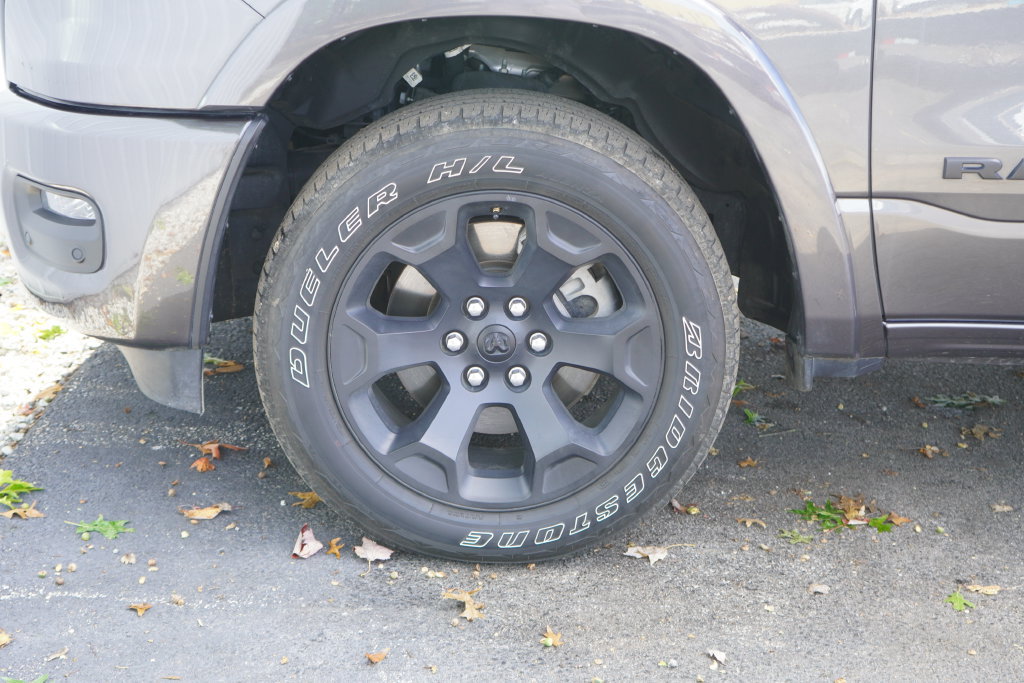 Used 2026 RAM 1500 Big Horn AWD/4WD image 6