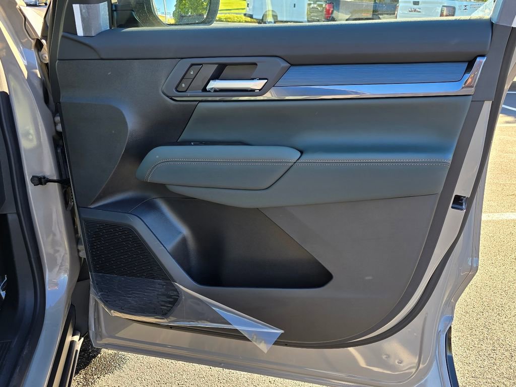 New 2026 GMC Terrain AT4 AWD/4WD image 33