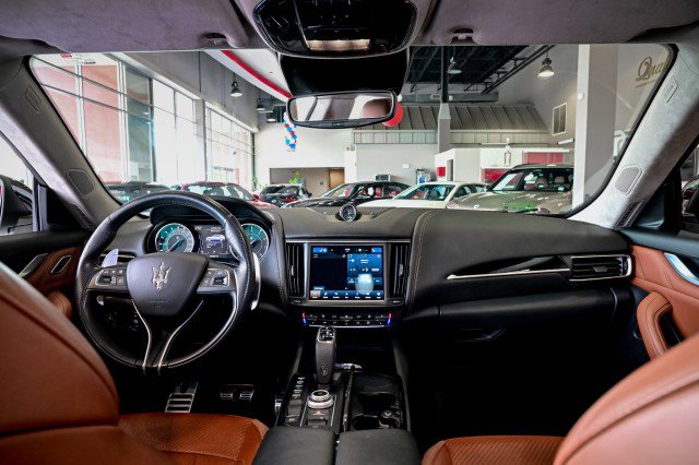 Used 2022 Maserati Levante Modena AWD/4WD image 24