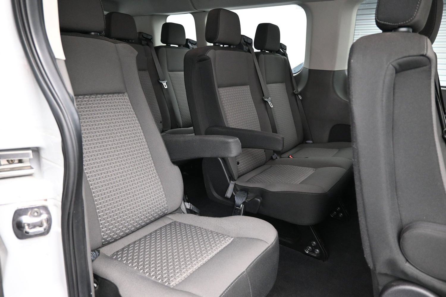 Used 2024 Ford Transit 350 XLT RWD image 42