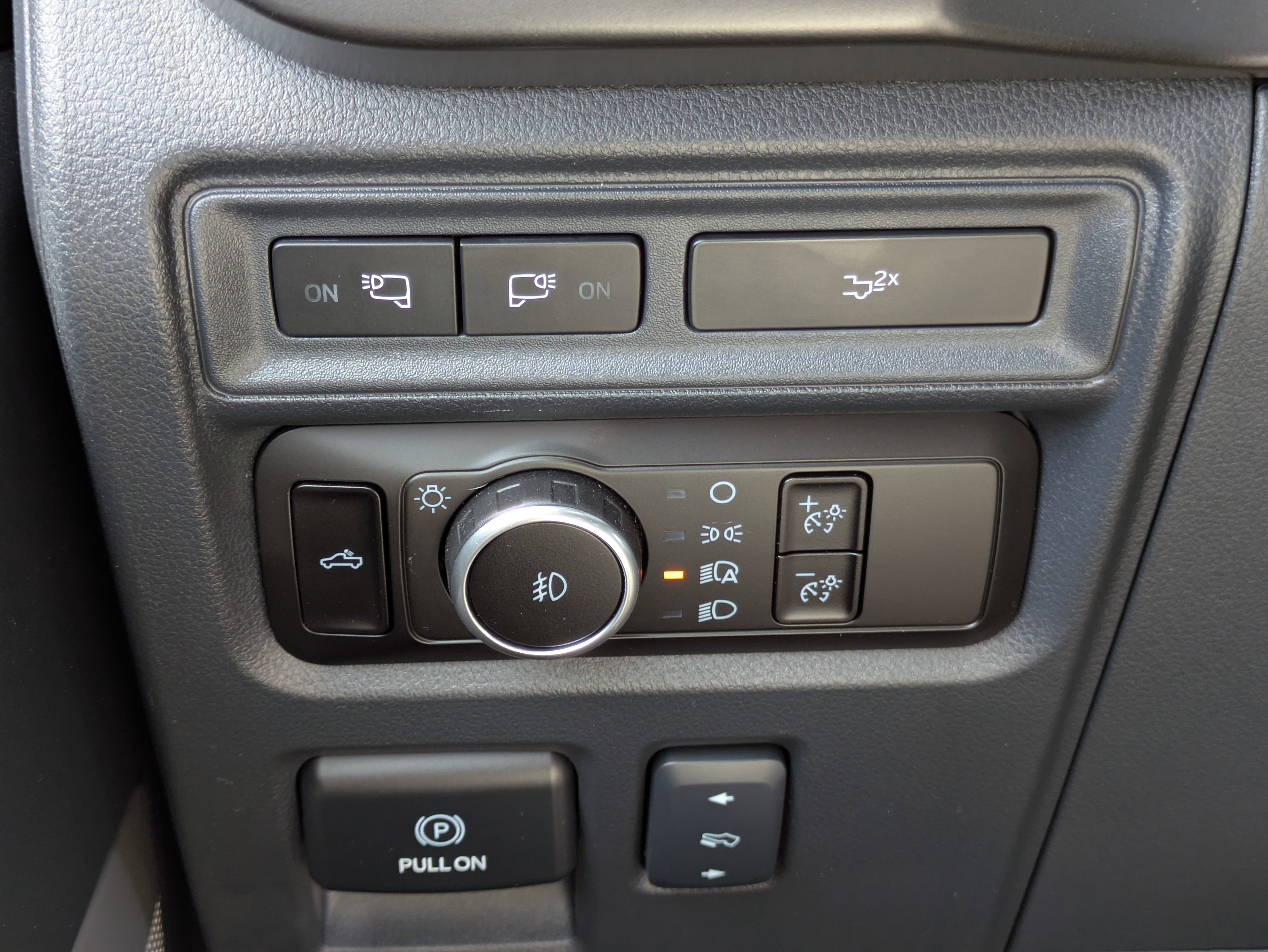 Used 2024 Ford F150 XLT w/ Equipment Group 303A High image 23