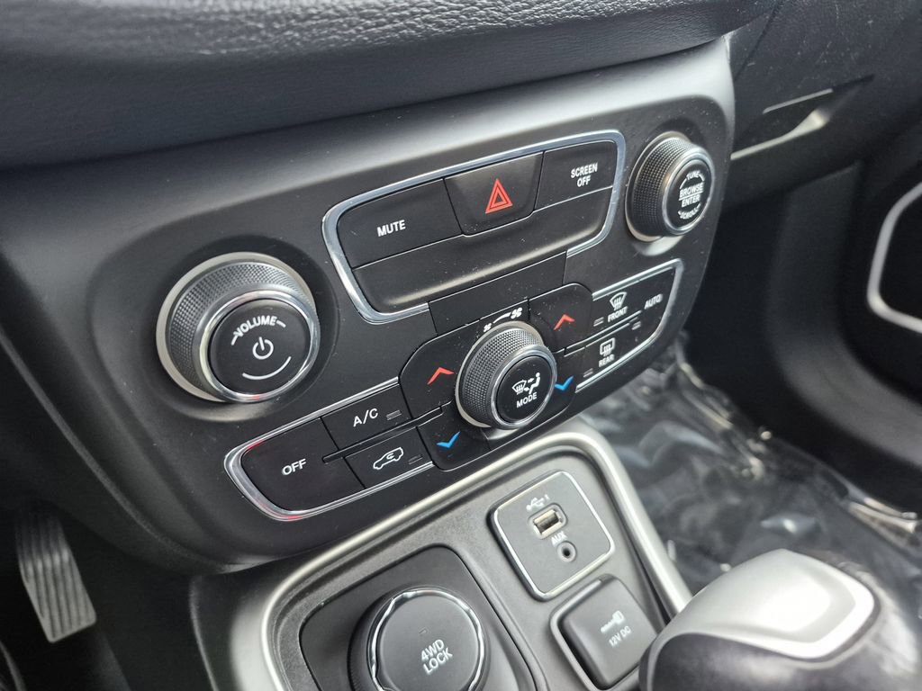 Used 2019 Jeep Compass Latitude w/ Popular Equipment Group image 21